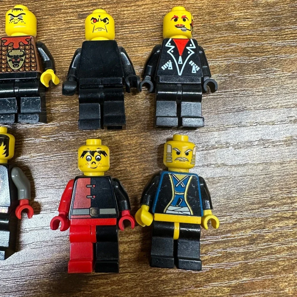 Lego Minifigures Lot Fright Knights Castle Ninja Basil Bat Lord Willa Witch 8pc